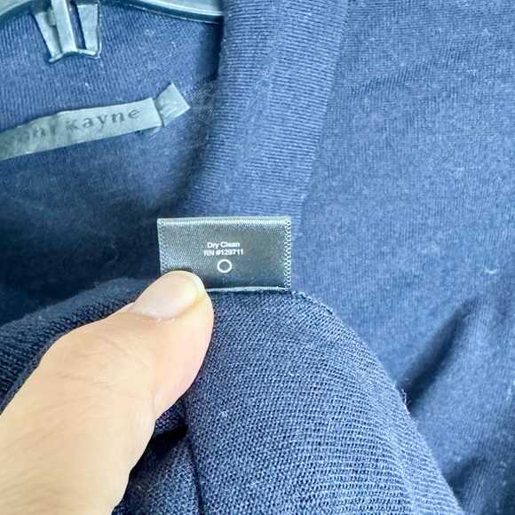 Jenni Kayne ‘Grayson’ Merino Wool Pullover in Dark Navy - Picture 12 of 12